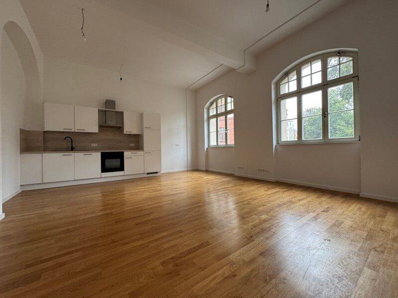 Wohn(t)raum: günstig geschnittene 2-Zimmer-Wohnung mit EBK im Erstbezug, 6108 Halle (Saale) (Altstadt Giebichenstein Innenstadt Paulusviertel Saaleaue)