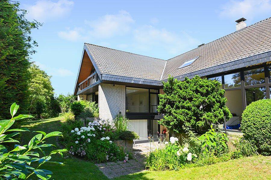 Burgwedel: Großzügiges Einfamilienhaus in idyllischer Feldrandlage mit Traumblick ins Grüne!, 30938 Burgwedel