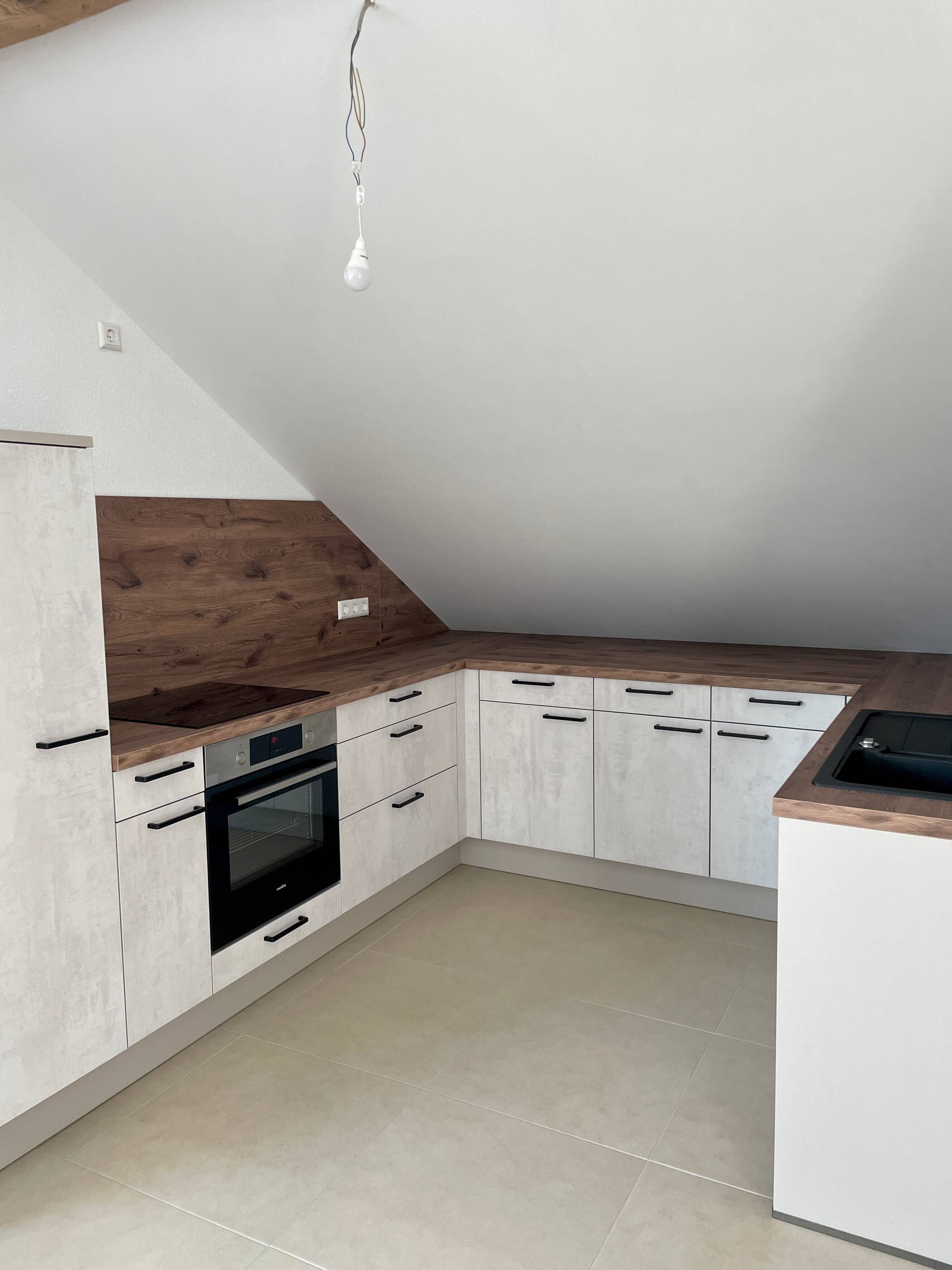 Modernisierte 2-Zimmer-Wohnung in idyllischer Lage, 78089 Unterkirnach