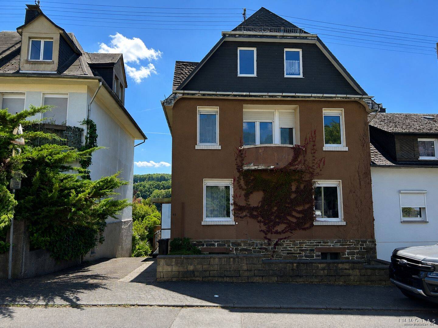 Großzügiges Einfamilienhaus mit Garten und Ausbaupotenzial, 57518 Alsdorf