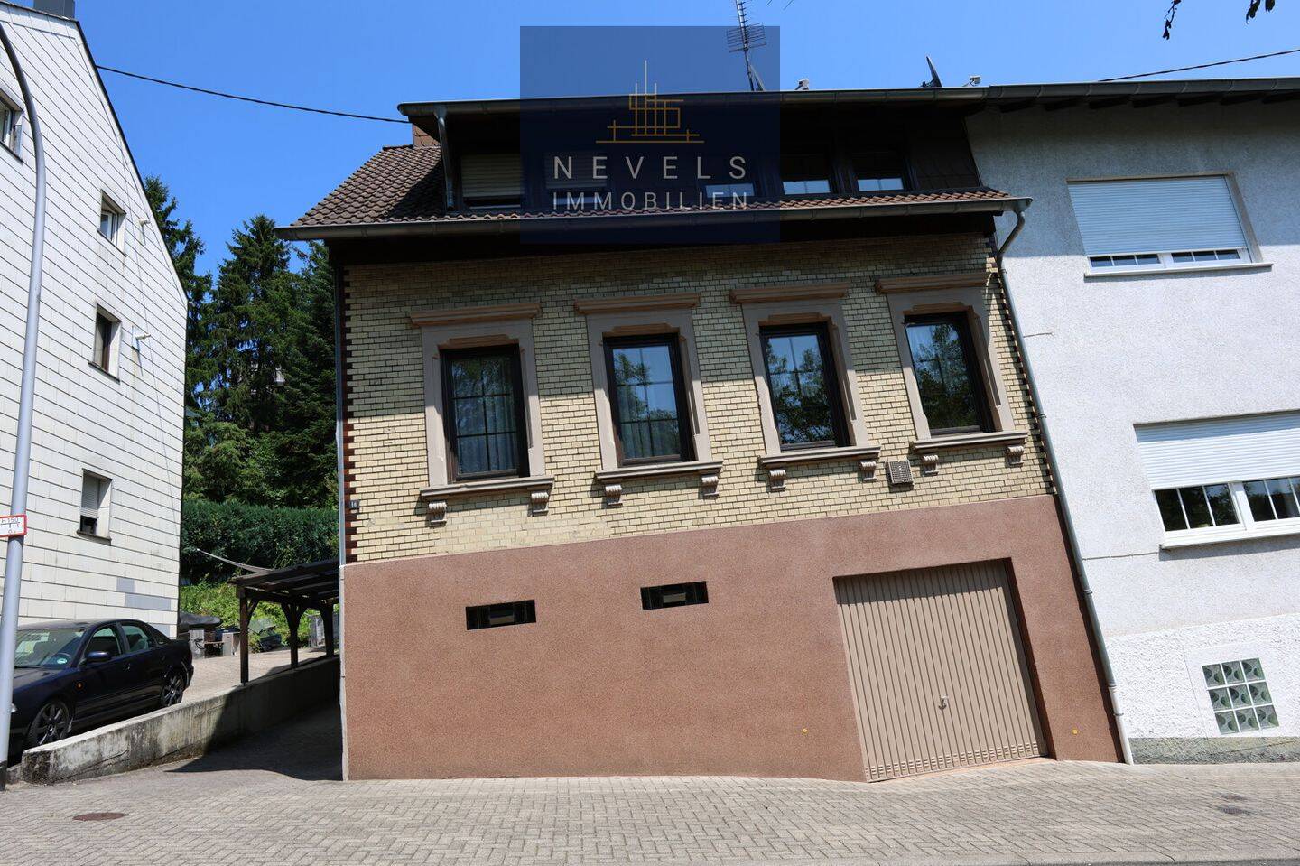 1-2 Familienhaus mit schönem Garten in ruhiger Lage, 66125 Saarbrücken