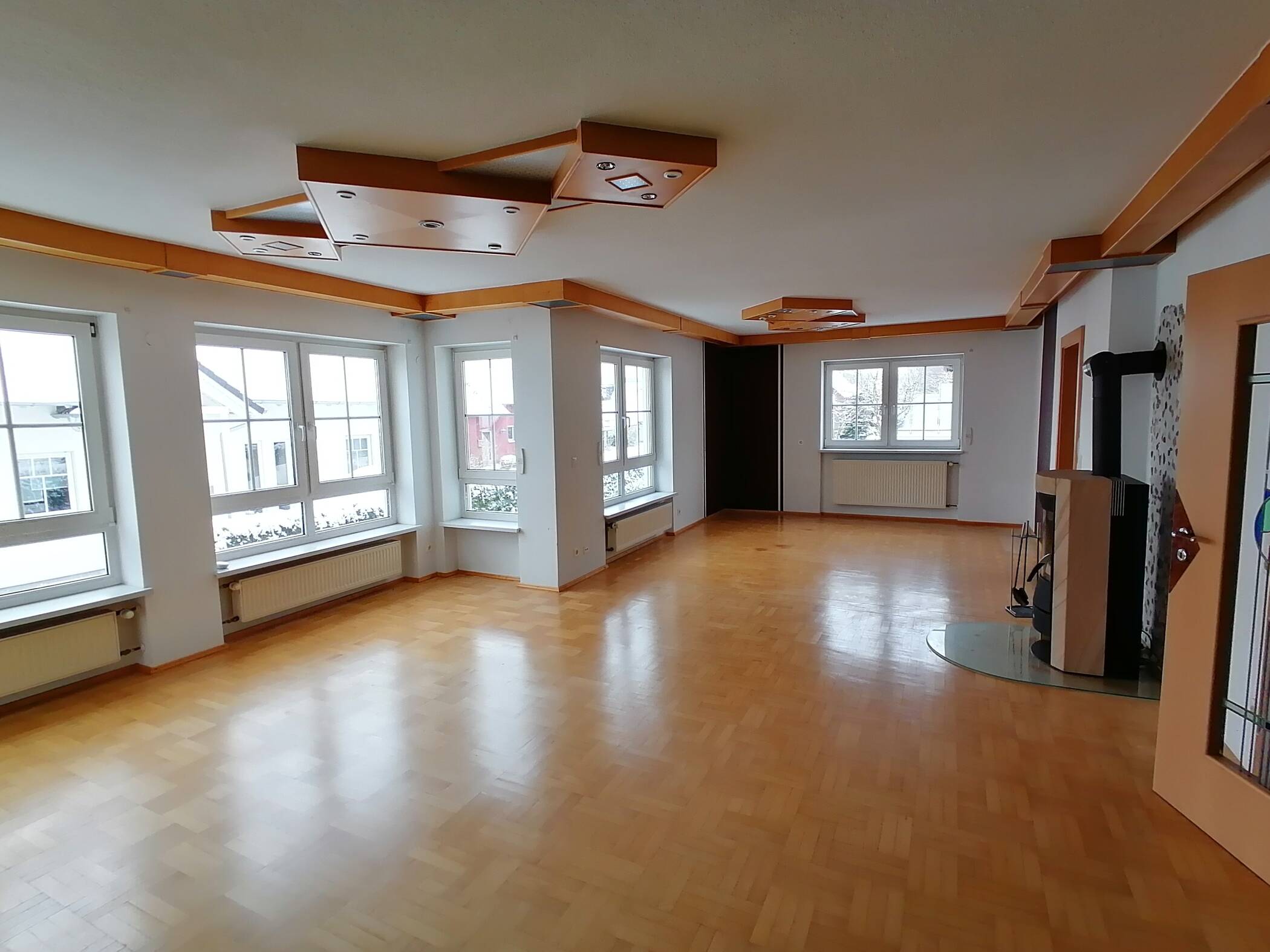 Wunderschöne 3-Zimmer EG Wohnung mit traumhaftem Garten, 91257 Pegnitz