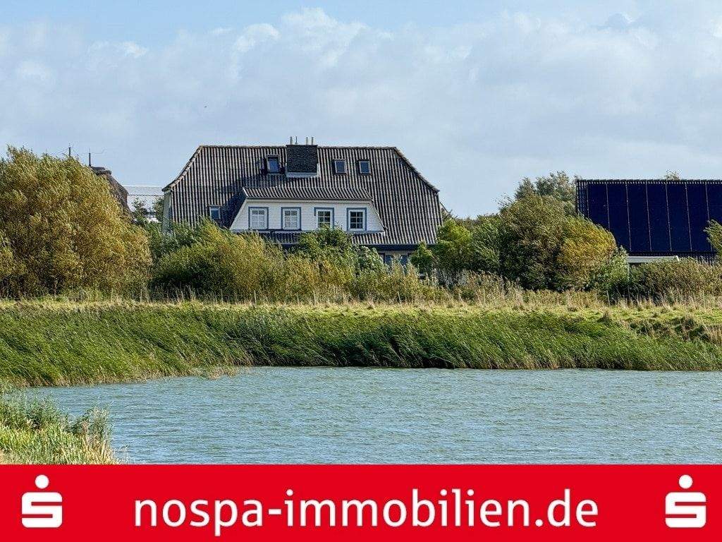 Doppelhaushälfte zzt. in 2 WE aufgeteilt mit Blick auf einen kleine See direkt hinter dem Außendeich, 25845 Elisabeth-Sophien-Koog