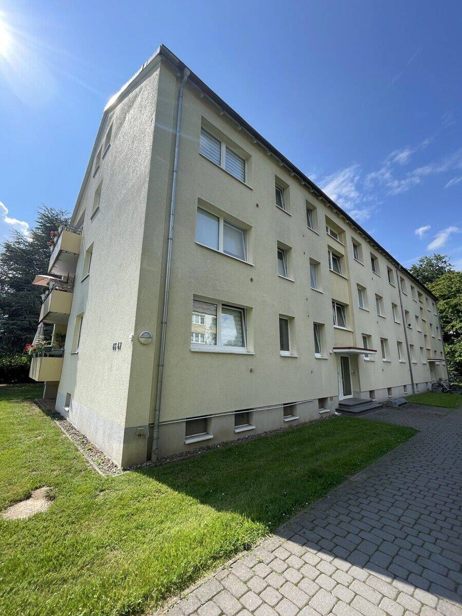 Charmante 3-ZKB mit Balkon und Option auf Garage, 31135 Hildesheim