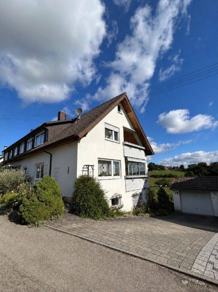 Doppelhaushälfte in ruhiger Wohnlage von Wasseralfingen, 73433 Aalen
