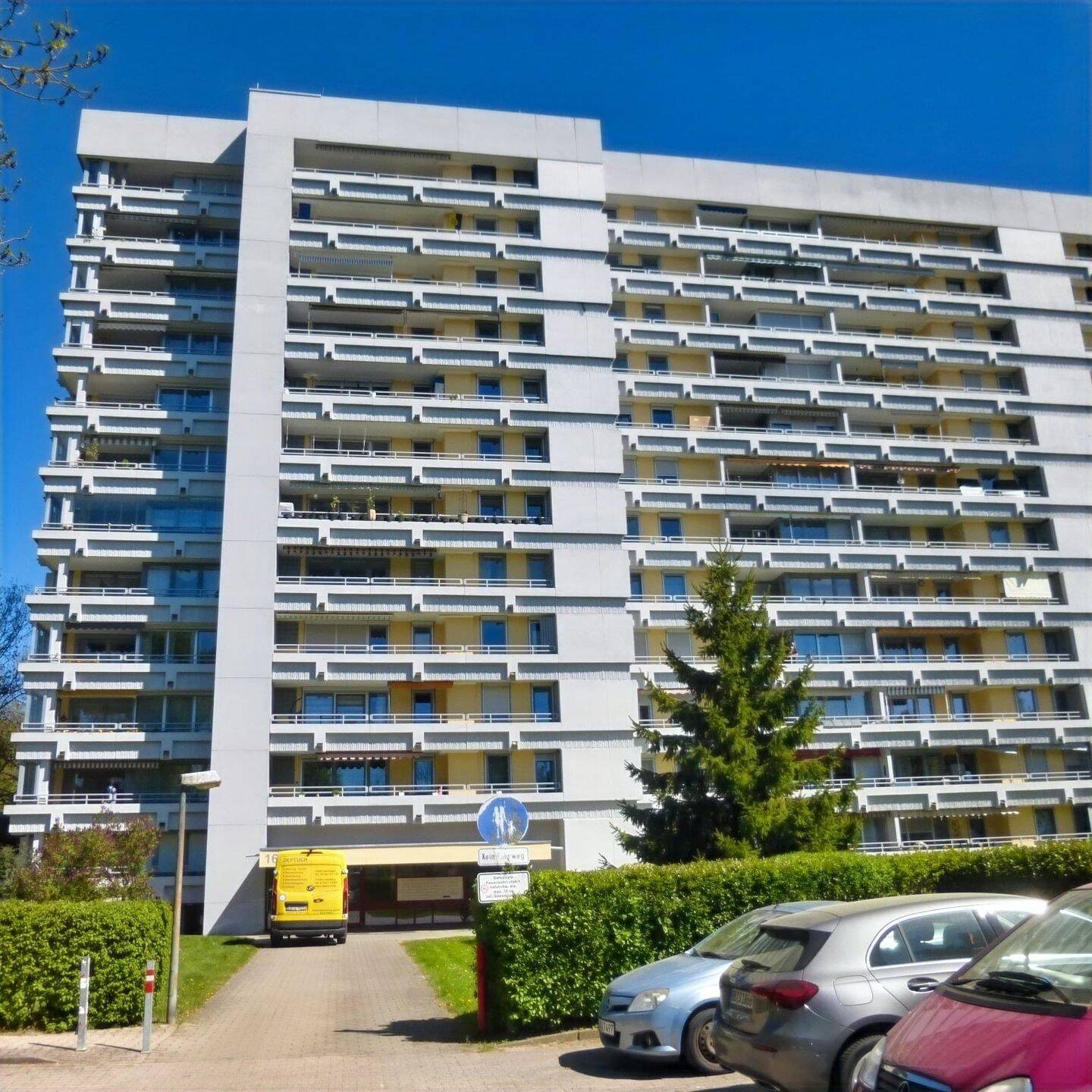 Funktionelle, sanierte 3-Zimmer-Wohnung im Hochhaus., 71067 Sindelfingen
