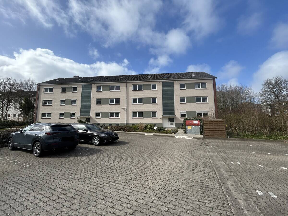 Schöne 4-Zimmer-Wohnung in ruhiger Lage, 25813 Husum