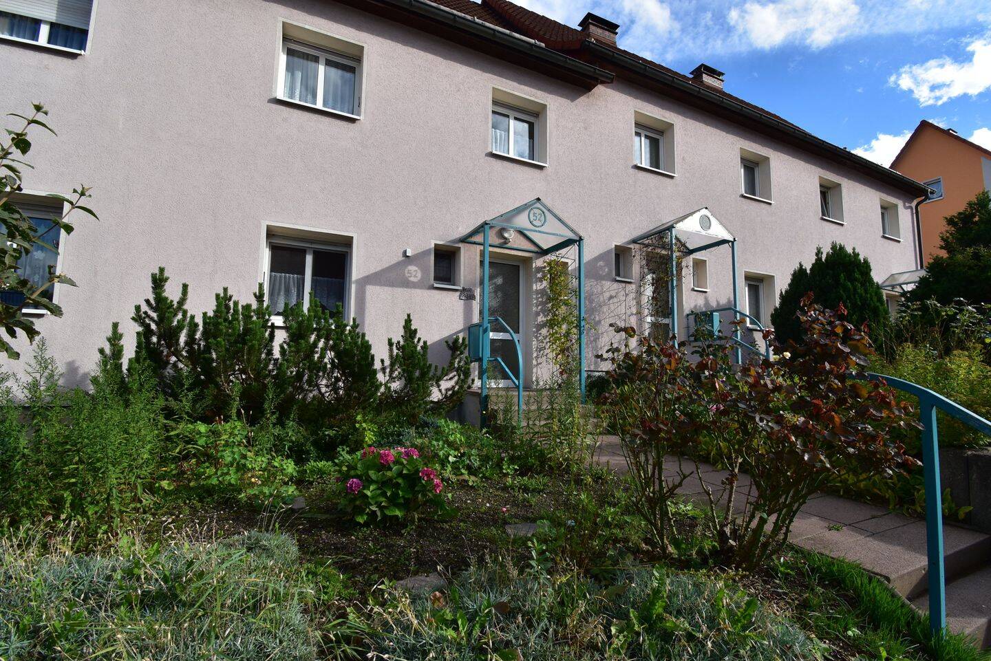 Einfamilienhaus in Form eines Reihenmittelhauses in Zella-Mehlis, 98544 Zella-Mehlis