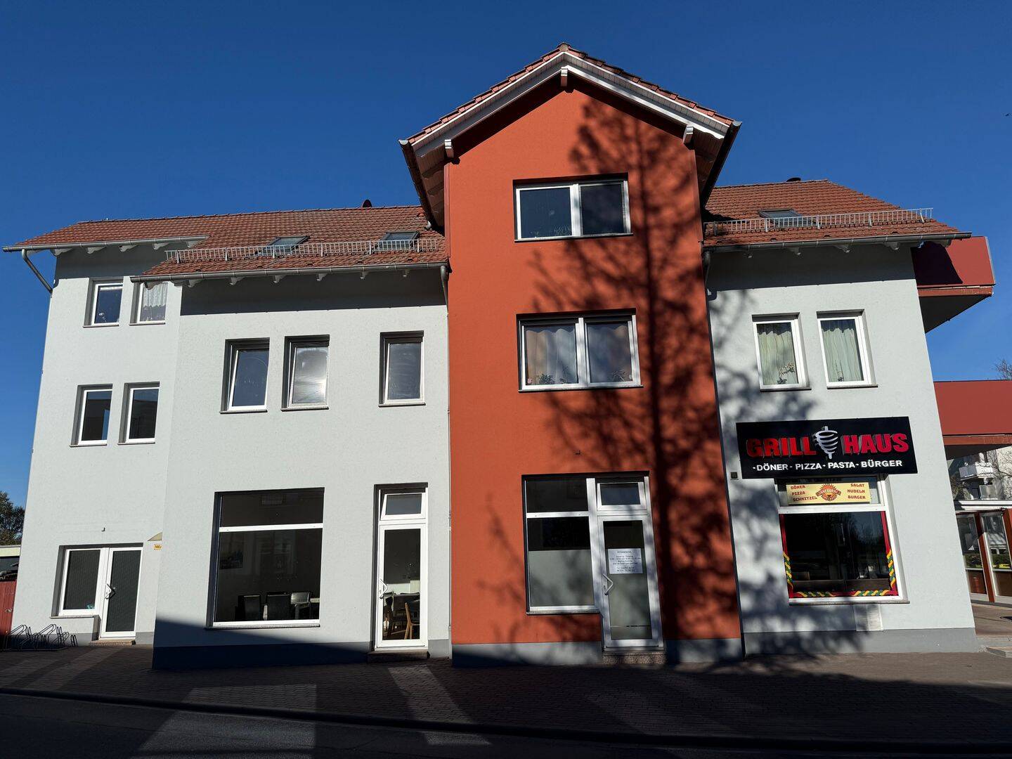 2-Raum Wohnung in 99869 Sonneborn / Balkon / Parkplatz möglich, 99869 Drei Gleichen