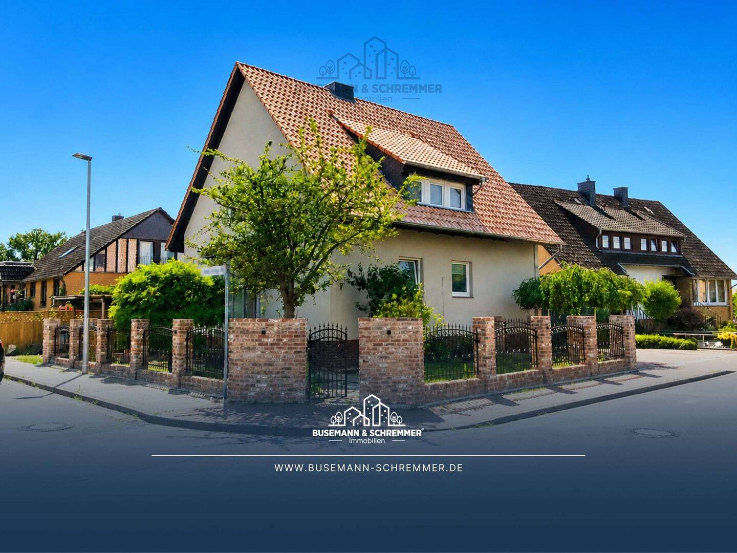 Modernisiertes Einfamilienhaus mit Pool, PV-Anlage & Ausbaupotenzial in Garbsen-Havelse, 30823 Garbsen