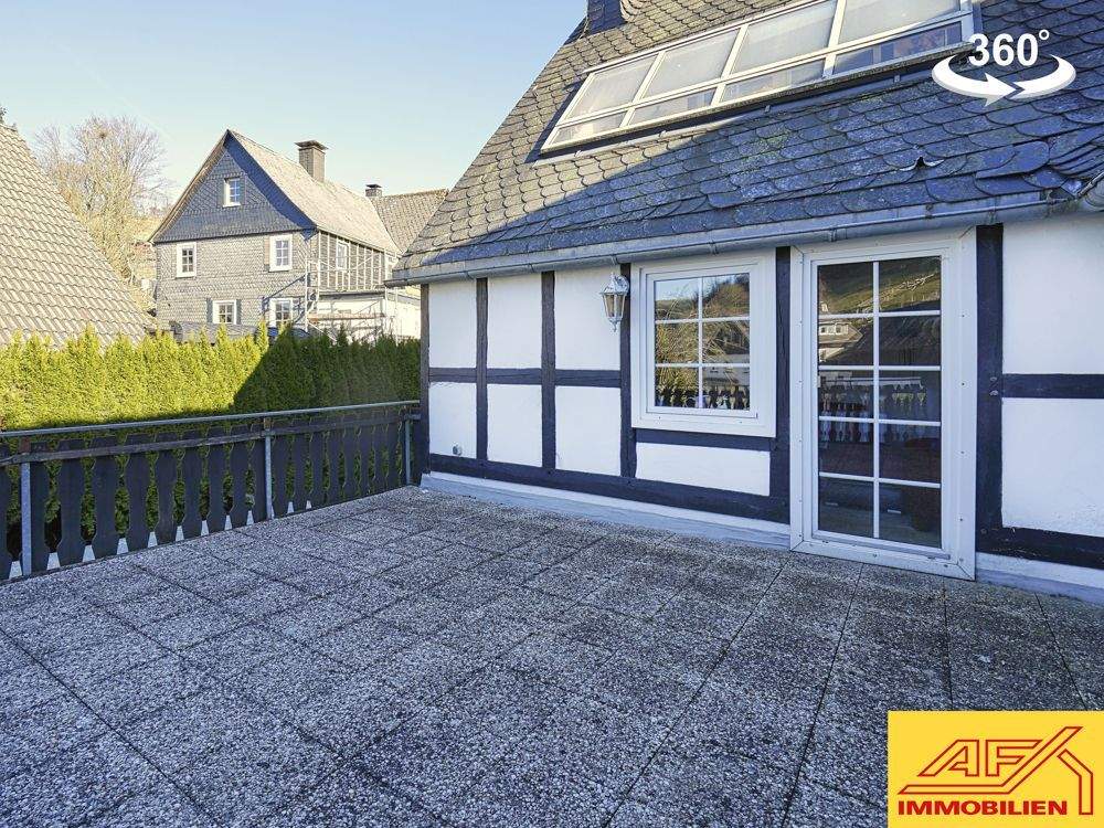Schmucke ETW mit großem Balkon!, 59939 Olsberg
