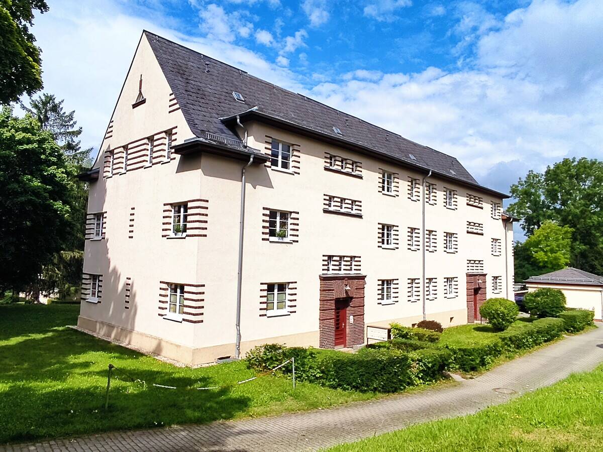 Bezugsfreie 3-Zi.-Wohnung auf Erbbaugrundstück – ruhige Wohnlage!, 8529 Plauen