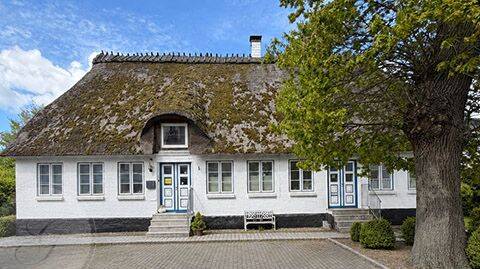 GI – ENDLICH ZUHAUSE: Historischer Reetdach-Charme trifft begehrte Lage von Flensburg-Engelsby, 24943 Flensburg (Engelsby Fruerlund Jürgensby Sandberg Tarup)
