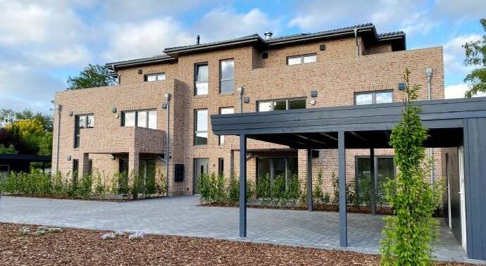 Hochwertige Wohnung im I. OG im Zentrum von Ostrhauderfehn zu vermieten! Mit Carport!, 26842 Ostrhauderfehn