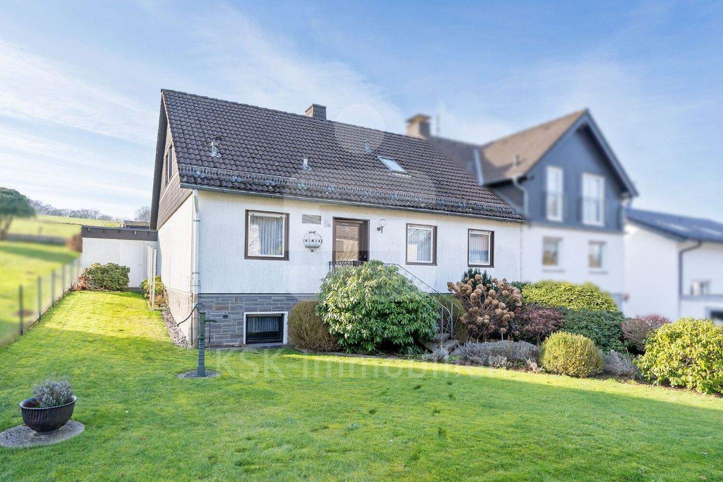 Gepflegte Doppelhaushälfte in Wipperfürth!, 51688 Wipperfürth