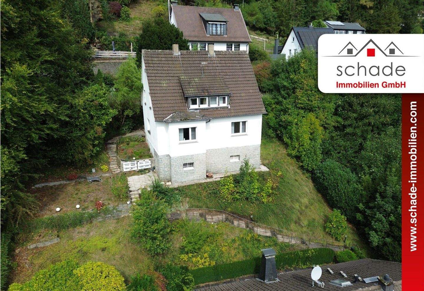 SCHADE IMMOBILIEN – Handwerker aufgepasst! Modernisieren Sie Ihr Traumhaus in Top-Lage von Werdohl!, 58791 Werdohl