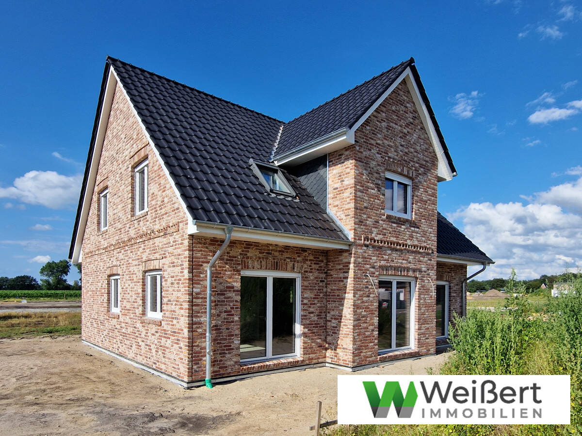 Charmantes Kapitänshaus in Schenefeld Niedrigenergiehaus EH40 mit Wärmepumpe – Neubau-Planung, 25560 Aasbüttel