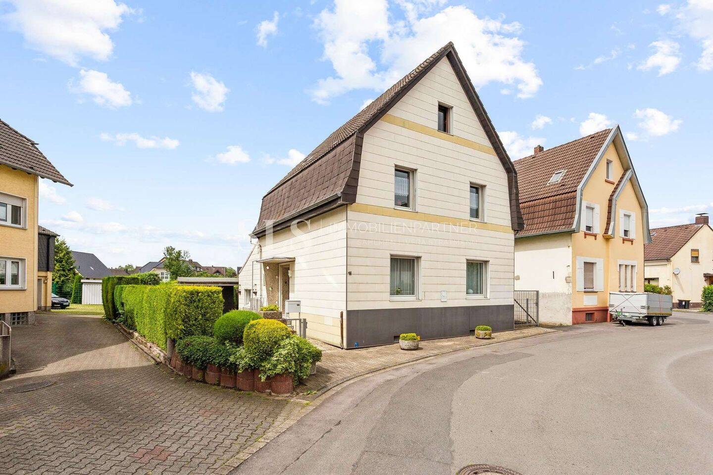 Ihr neues Zuhause mit Charakter – Einfamilienhaus in begehrter Wohnlage, 44309 Dortmund (Asseln Brackel Neuasseln)
