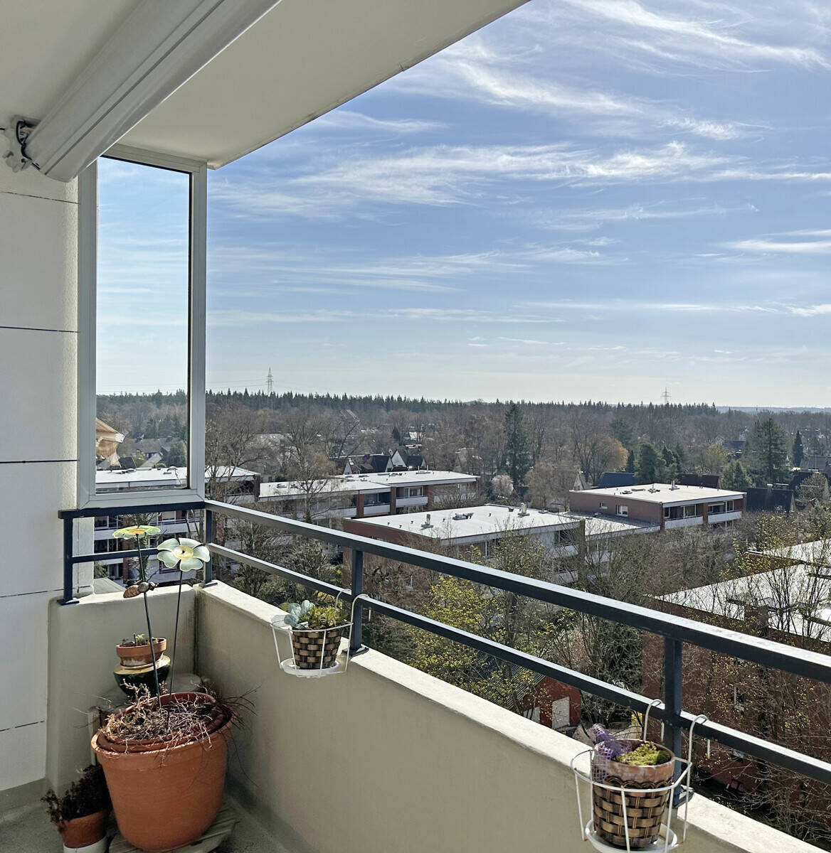 Sonniger Weitblick aus der Endetage, 21465 Reinbek