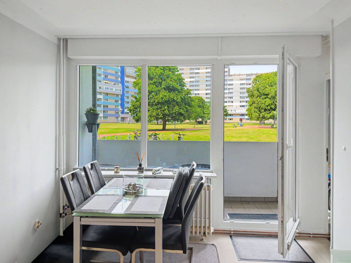 Urlaubsglück – Sanierte Ferienwohnung mit Balkon & Parkplatz, 23774 Heiligenhafen