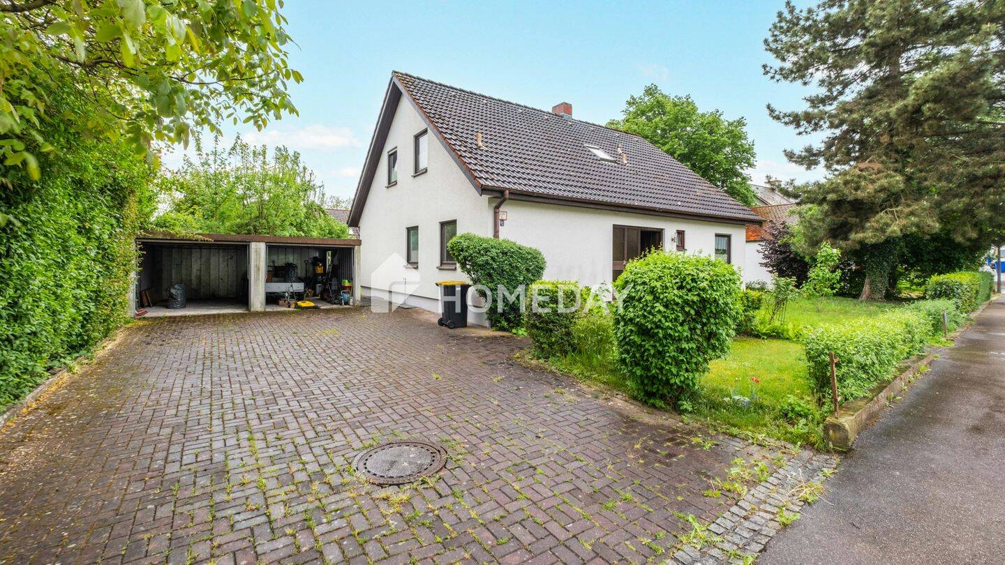 Ihr neues Zuhause – Leerstehendes Einfamilienhaus mit 7 Zimmern, Kamin und EBK in Ehekirchen, 86676 Ehekirchen