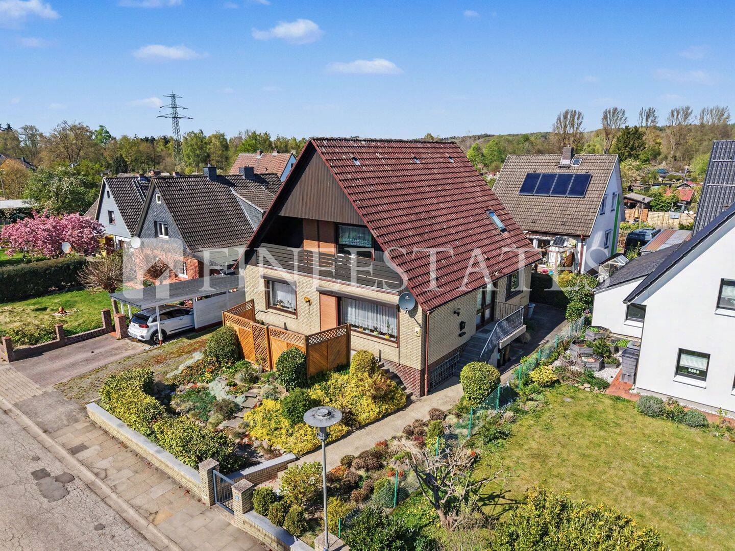 Einfamilienhaus mit Einliegerwohnung – über 220 m² Wohn-/Nutzfläche, 21502 Geesthacht