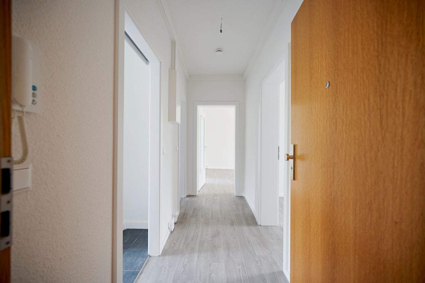 Moderne 4-Zimmerwohnung mit idealer Raumaufteilung, 2708 Dürrhennersdorf