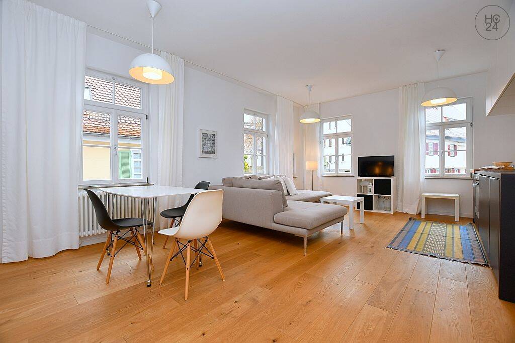 Wunderschöne, modern möblierte Wohnung mit Internet in Stuttgart Weilimdorf, 70499 Stuttgart