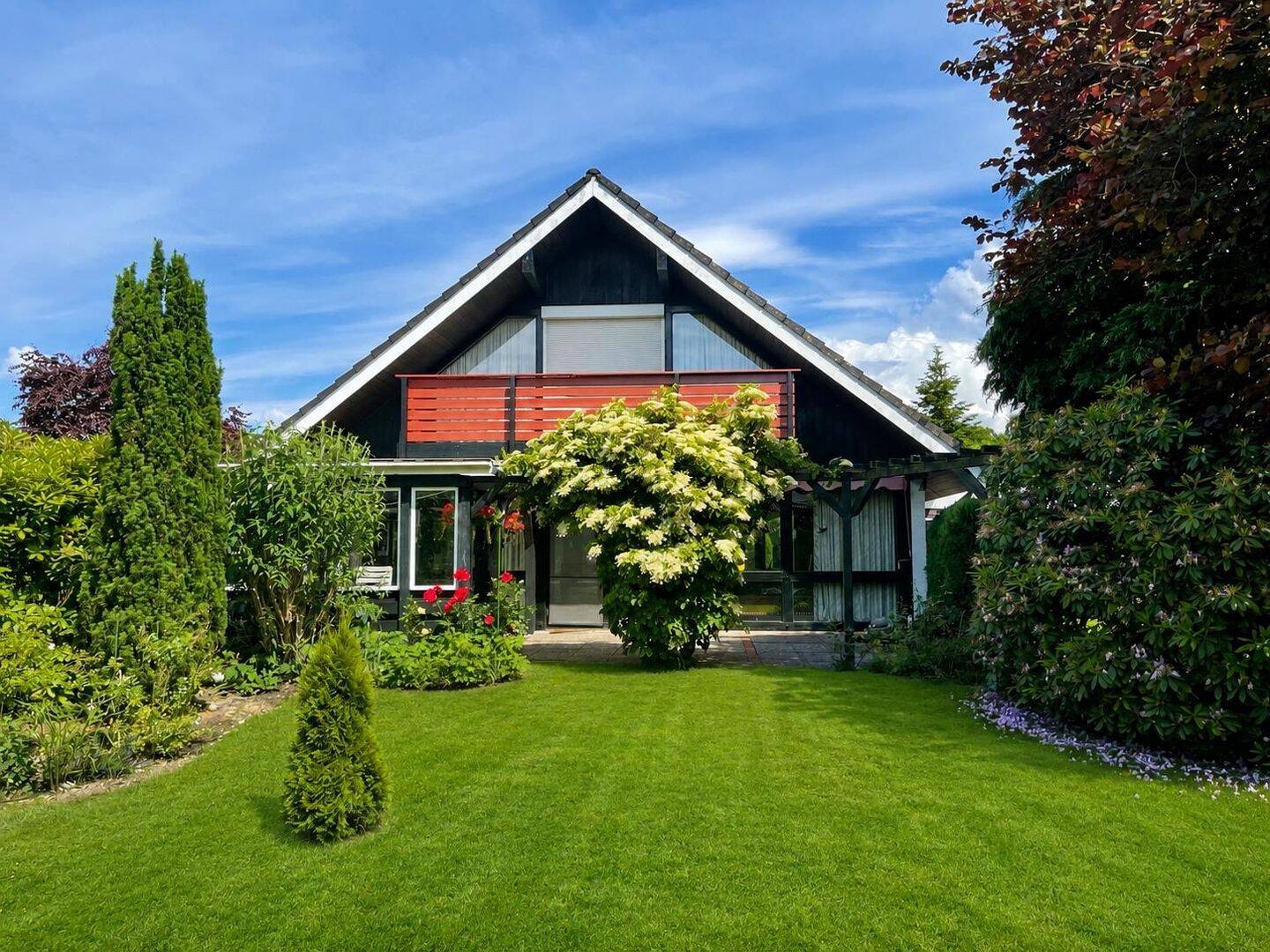 Architektenhaus mit parkähnlichem Traumgarten – ein besonderes Zuhause für Menschen mit Sinn für Raum, Licht und Lebensqualität, 21409 Embsen