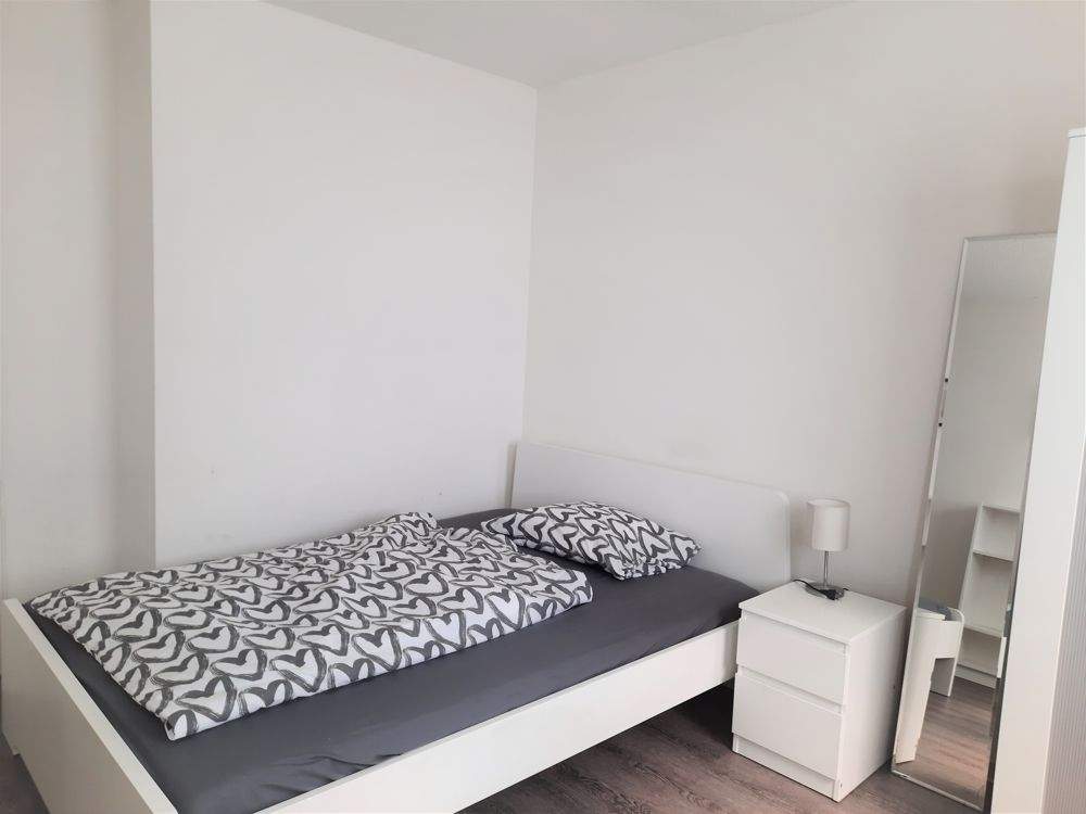 ** WG Zimmer – all inclusive- in Alt Saarbrücken**, 66117 Saarbrücken