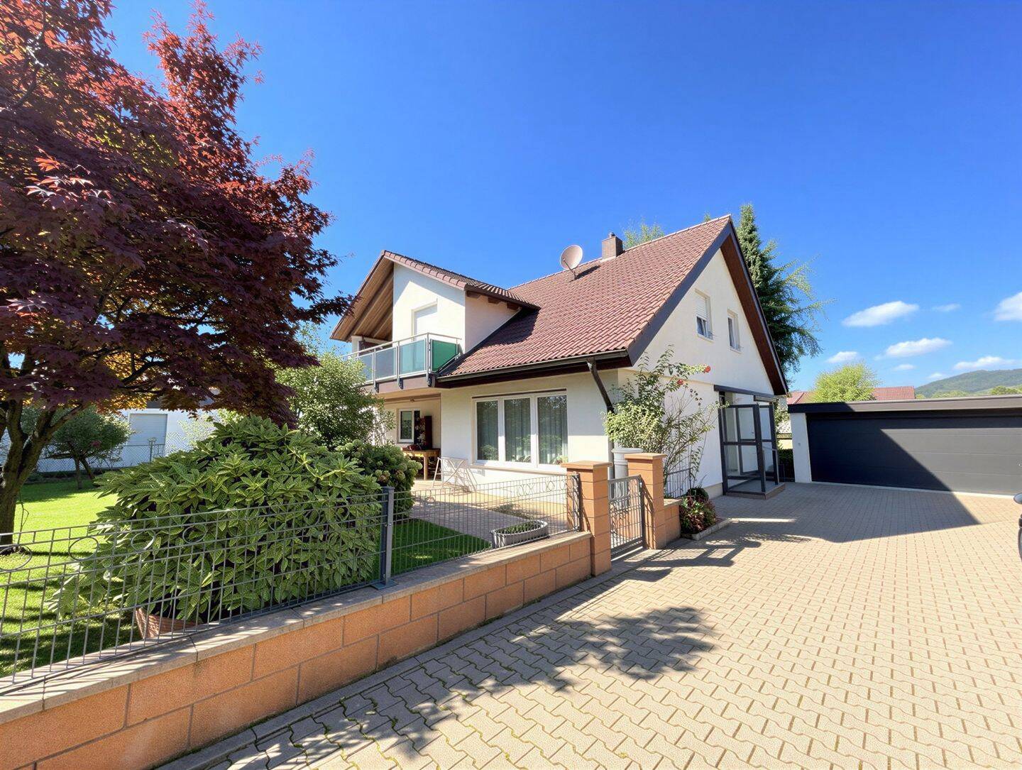 Dreifamilienhaus mit vielen Möglichkeiten, 73072 Donzdorf