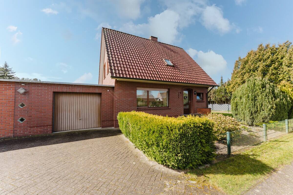 Zuhause mit Potenzial – Einfamilienhaus in Laar – Agterhorn, 49824 Emlichheim