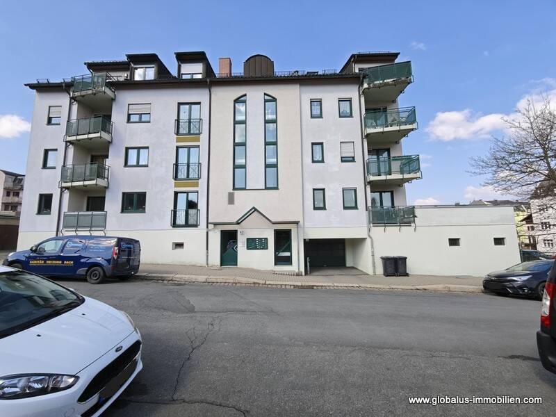 2-Zimmer-Eigentumswohnung mit schönem Balkon, 8527 Plauen