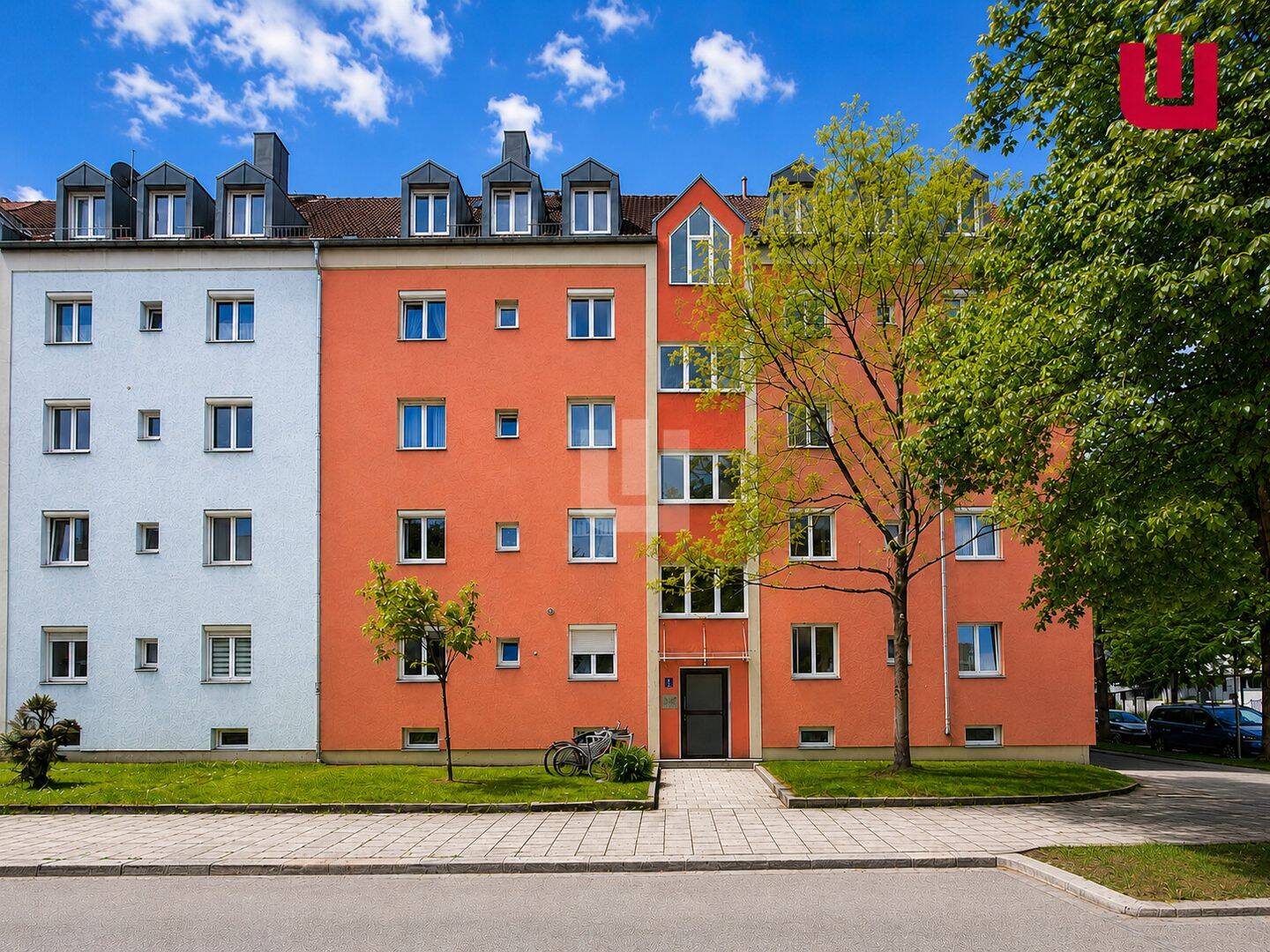 WINDISCH IMMOBILIEN – vermietete 2,5-Zimmer-Wohnung am Thomasiusplatz mit sonnigem West-Balkon, 81669 München (Au-Haidhausen Ramersdorf-Perlach)