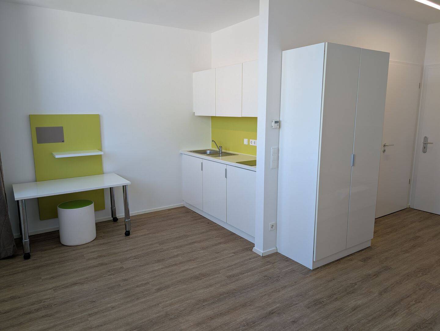 Zentrale 1 Zimmer Wohnung in Filetlage mit Ausblick über Nürnberg –  28 qm mit Option Stellplatz, 90402 Nürnberg (Gleißbühl Lorenz Tafelhof Tullnau Wöhrd)