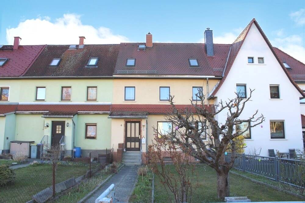 Wilthen – Eigenheim mit zwei Garagen und Garten, 2681 Schirgiswalde-Kirschau