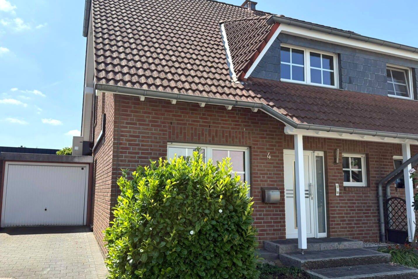 Ein Zuhause zum Ankommen! Großzügig, modern und voller Lebensqualität!, 40670 Meerbusch