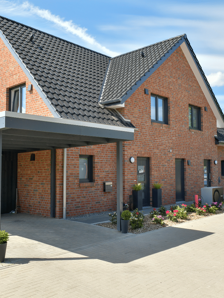 Moderne Neubau-Doppelhaushälfte mit Gartenanteil und zwei Stellplätzen, 27612 Loxstedt