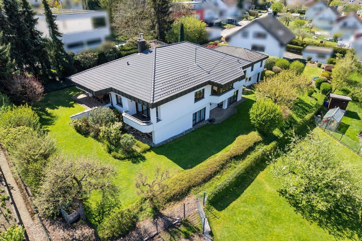 Repräsentative Stadtvilla in traumhafter Lage, 72336 Balingen