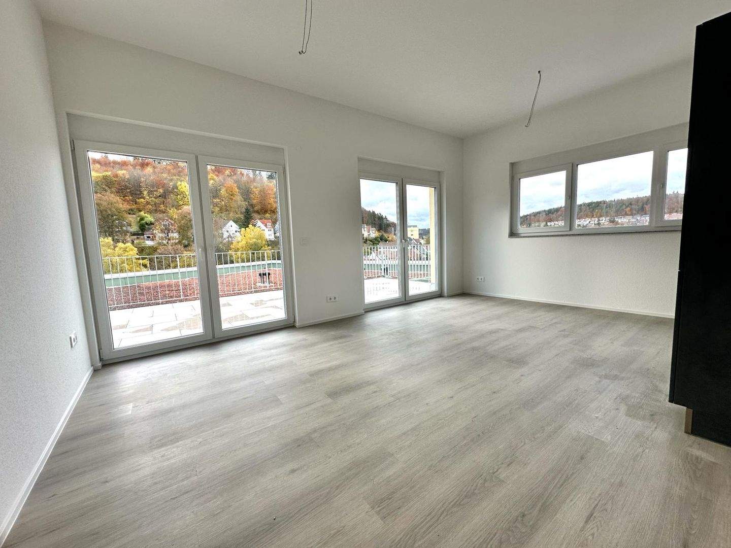 Exklusive kernsanierte 3-Zimmer-Penthousewohnung mit Dachterrasse – Erstbezug, 72461 Albstadt