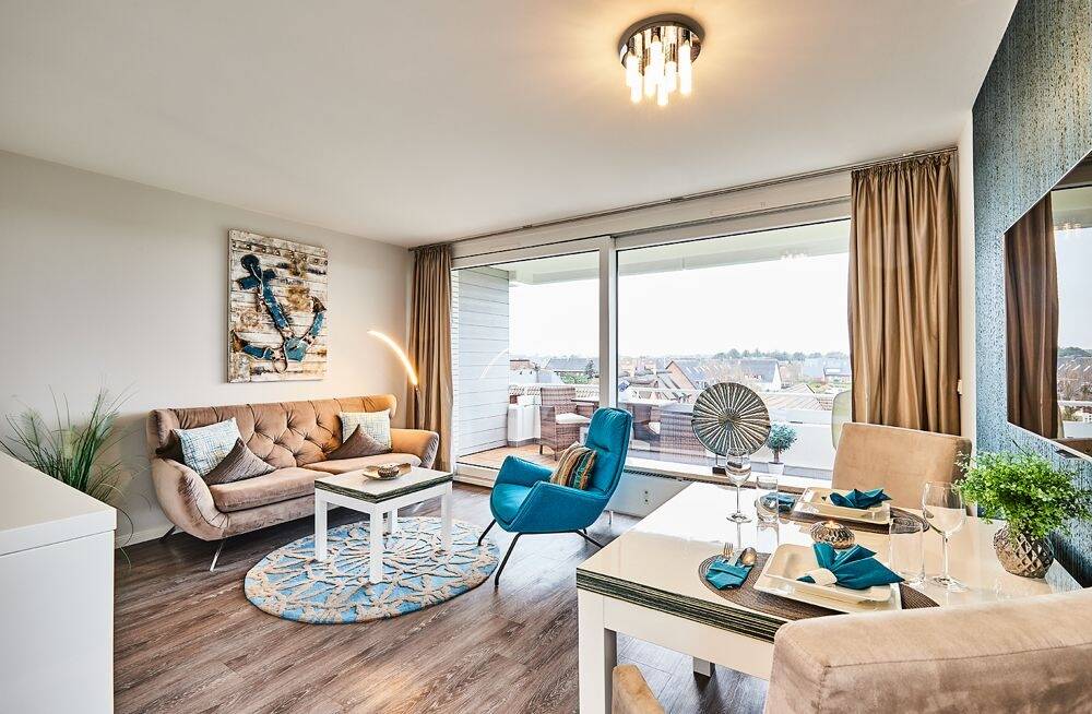 Stylische 2-Zi. Wohnung mit Penthouse-Charakter und Meerblick in Wenningstedt, 25996 Wenningstedt-Braderup (Sylt)