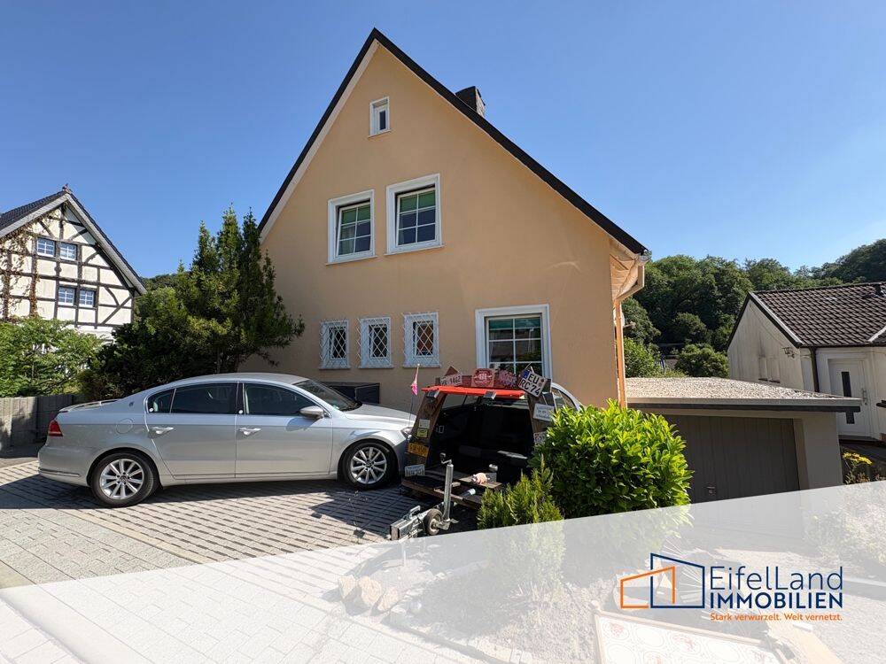 Schönes, helles, zum Großteil modernisiertes und saniertes Einfamilienhaus – Zentrum von Blankenheim, 53945 Blankenheim