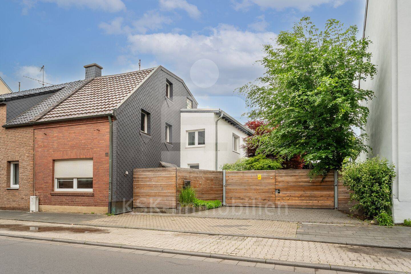 Viel Platz für Visionen – Wohnen, Arbeiten, Leben., 50374 Erftstadt