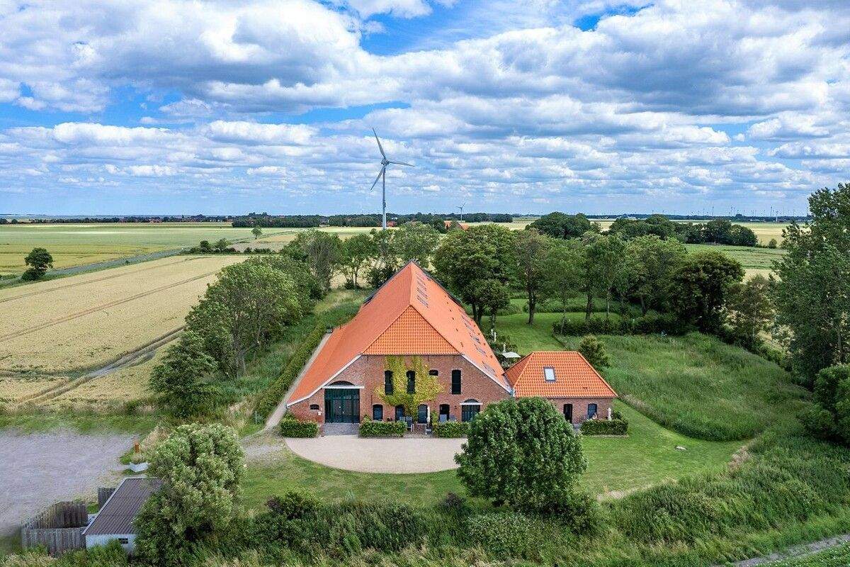 Große Wohnung im denkmalgeschützten Gulfhof – Tradition trifft modernes Design!, 26553 Dornum