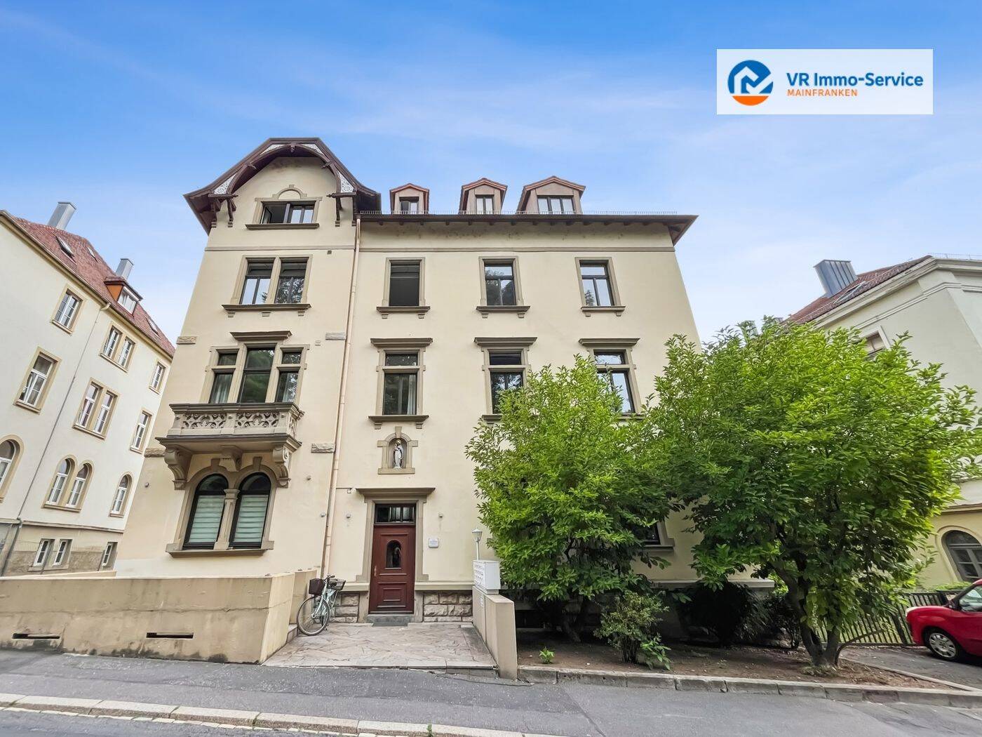 Seltene Gelegenheit in Top-Lage: 2 Zimmer mit Balkon und Stellplatz, 97082 Würzburg (Altstadt Heidingsfeld Steinbachtal Zellerau)