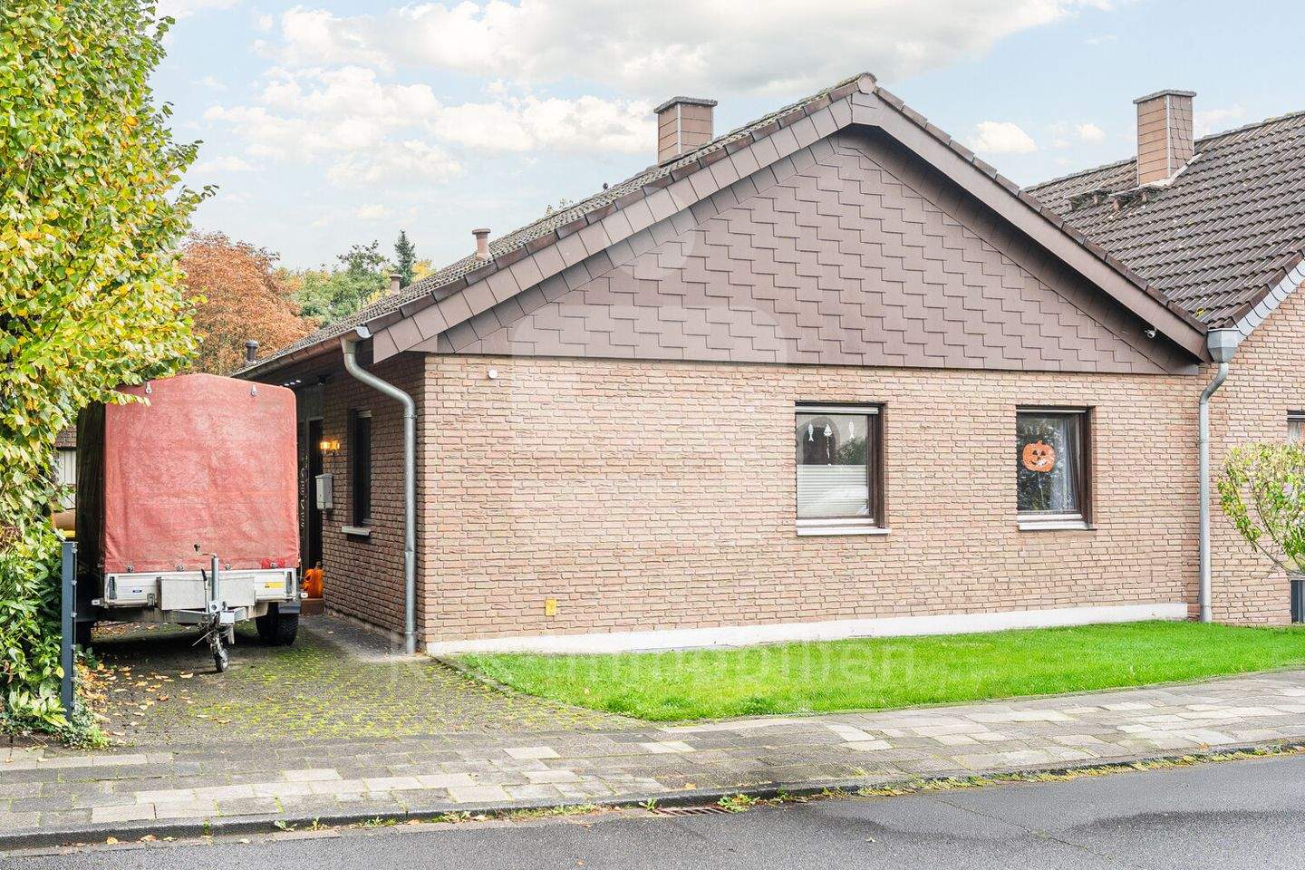 Vermieteter Bungalow in Fertigbauweise- ruhig, gepflegt und mit Ausbaupotenzial!, 50126 Bergheim