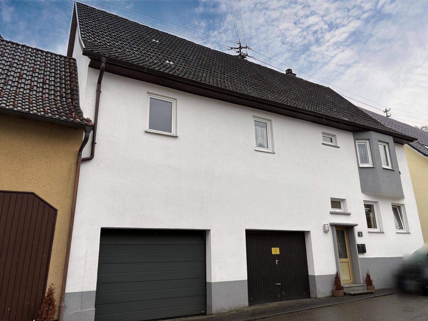 Renoviertes Wohnhaus mit Einliegerwohnung, 72362 Nusplingen