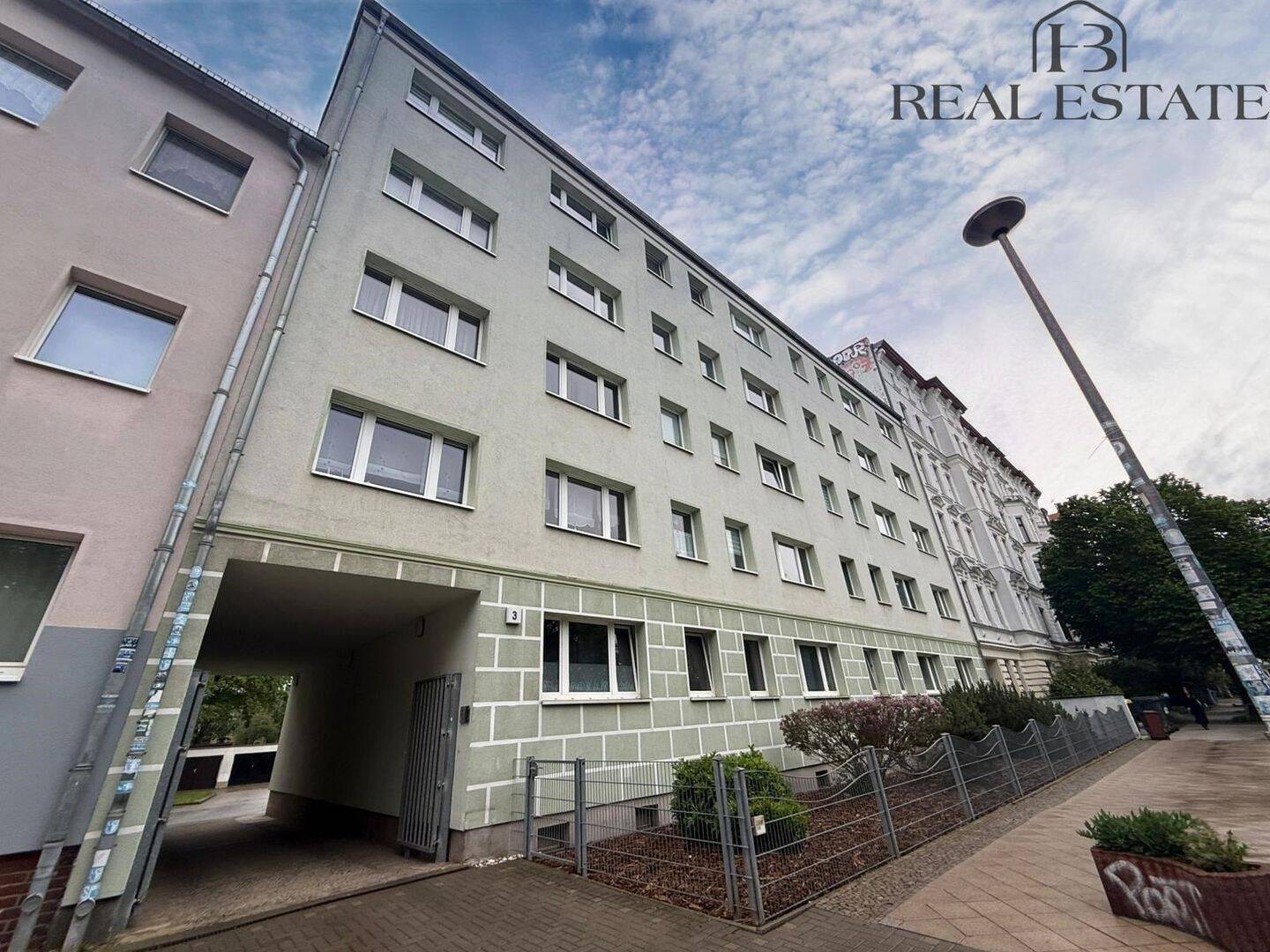 Helle 1-Zimmer-Wohnung mit moderner Ausstattung und Garage, 39108 Magdeburg (Altstadt Stadtfeld Ost)