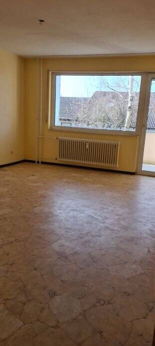 Gemütliche 2 ZKB Wohnung mit Balkon in guter Lage, 67661 Stelzenberg (Dansenberg Hohenecken Innenstadt Mölschbach Siegelbach)