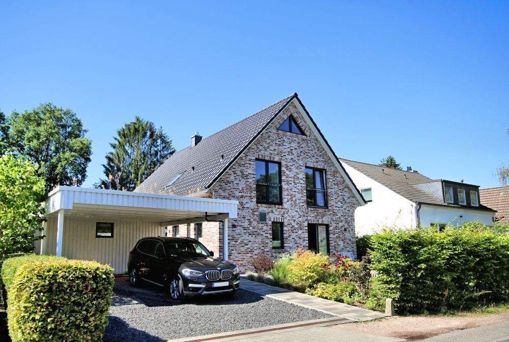 Schöner Wohnen in familienfreundlicher Lage von Ahrensburg, 22926 Ahrensburg